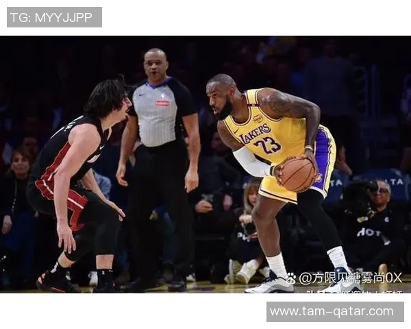 NBA雷霆与勇士精彩对决全场录像回顾及精彩瞬间分析 NBA雷霆与勇士精彩对决全场录像回顾及精彩瞬间分析