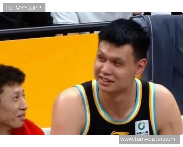 广东队与上海男篮激战正酣谁能在CBA赛场上笑到最后