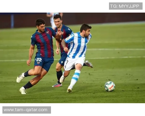 皇家社会对阵劲敌的足球赛精彩回顾与赛后分析